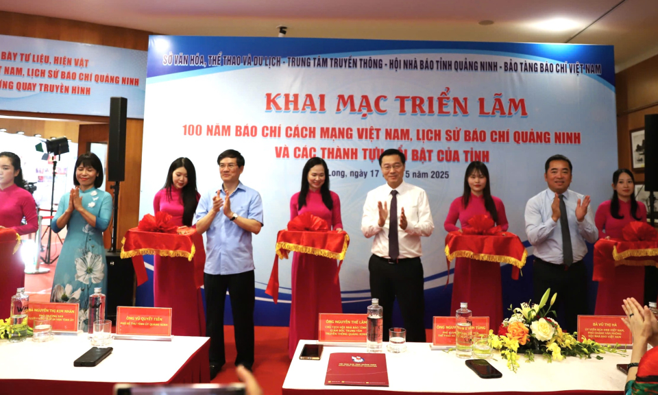 Khai mạc triển lãm kỷ niệm 100 năm Báo chí Cách mạng Việt Nam