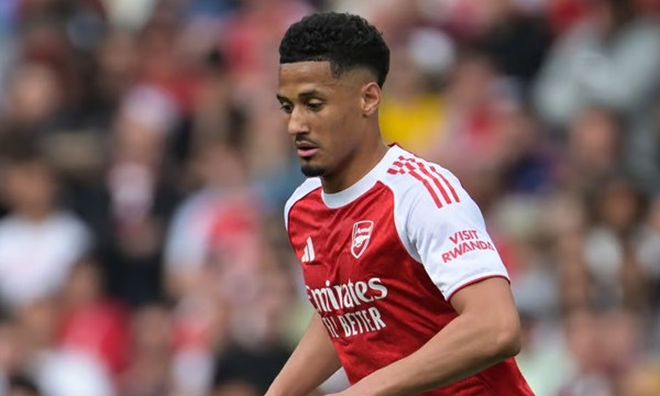 Arteta xác nhận Saliba chấn thương, nhắn nhủ CĐV sau một mùa giải biến động