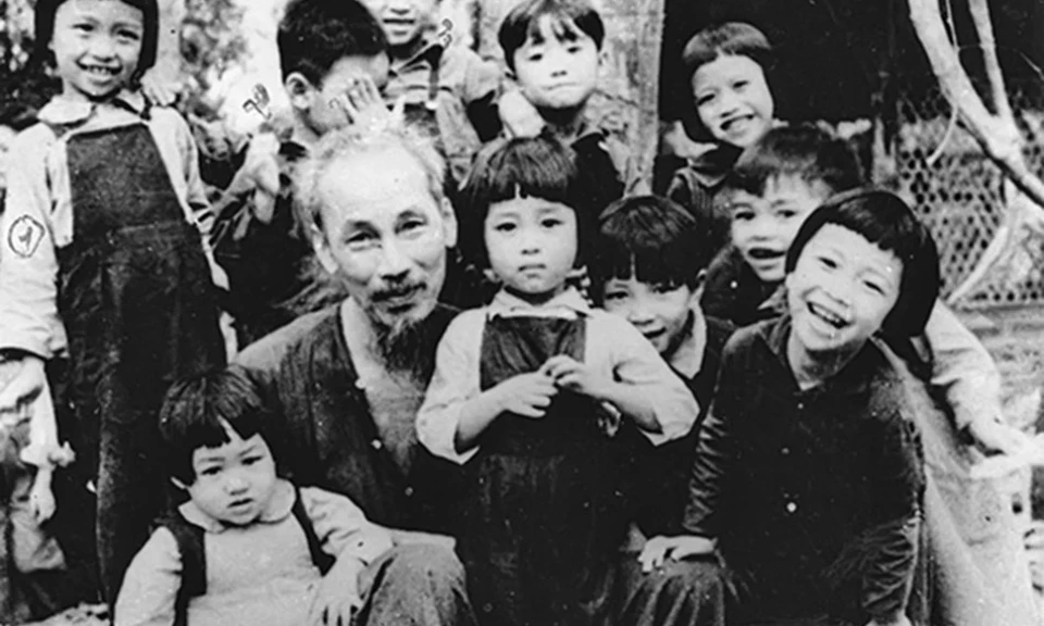 Thiếu nhi với Bác Hồ: Những bài ca sống mãi cùng năm tháng