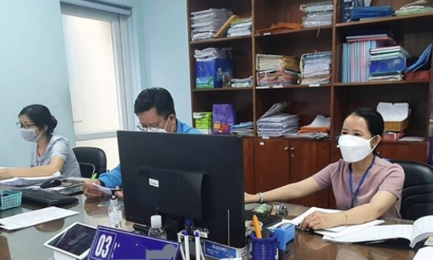 Điều kiện công chức lãnh đạo hưởng chính sách theo Nghị định 178