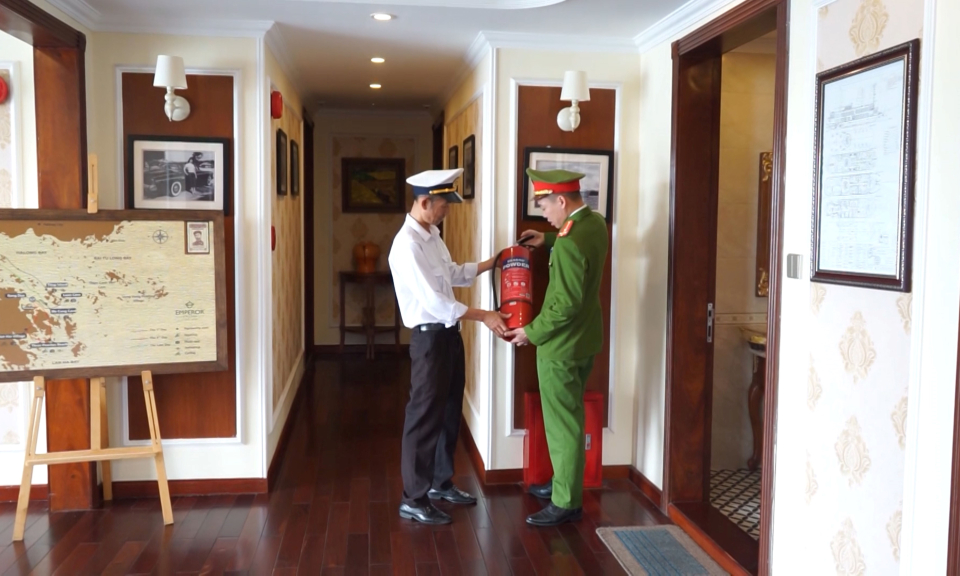 Nâng cao kỹ năng phòng cháy chữa cháy cho thuyền viên du lịch