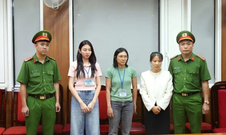 Hoa hậu Nguyễn Thúc Thùy Tiên bị khởi tố, bắt tạm giam