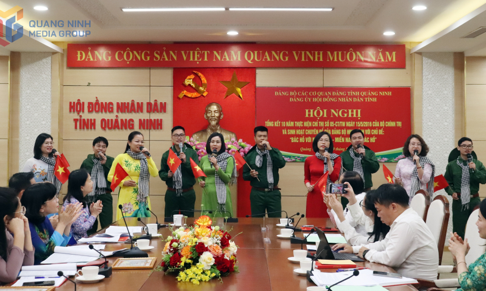 Lan tỏa tinh thần tự giác, thường xuyên học theo gương Bác