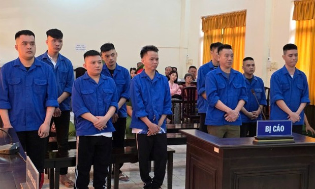 Mâu thuẫn trong cuộc nhậu, dùng dao đâm 1 người chết, 2 người bị thương