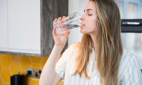 Cách nào vượt qua cơn đói khi đang giảm cân?