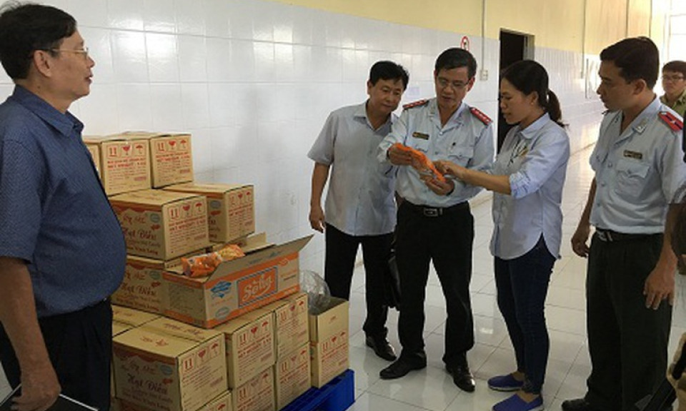 Lập 15 tổ kiểm tra về dược, mỹ phẩm, y dược cổ truyền, sữa, thực phẩm, thiết bị y tế