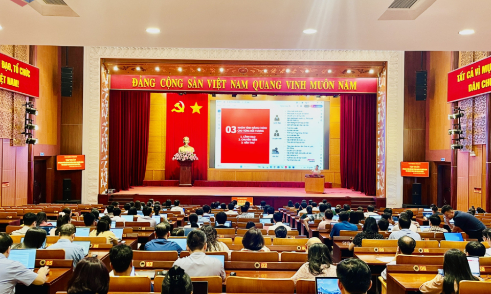 Tập huấn sử dụng phần mềm Hệ thống thông tin điều hành tác nghiệp mới trong các cơ quan Đảng