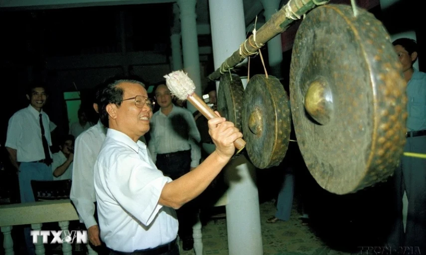Nguyên Chủ tịch nước Trần Đức Lương - người con ưu tú của "núi Ấn sông Trà"