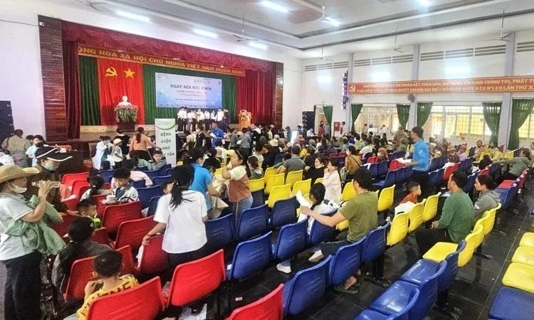 Miễn viện phí toàn dân: Từ tâm tư người bệnh đến kỳ vọng cộng đồng