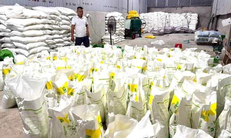 Điều tra công ty nghi sản xuất phân bón giả ở Đồng Nai