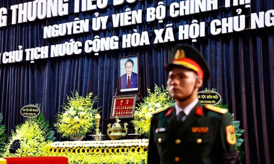 Hơn 650 đoàn trong nước và quốc tế viếng nguyên Chủ tịch nước Trần Đức Lương