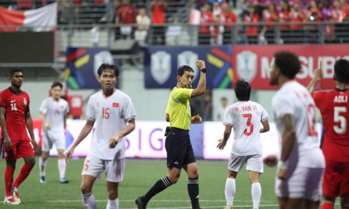 Trọng tài FIFA người Hàn Quốc cầm còi trận derby Hà Nội