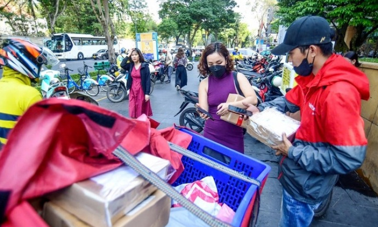 Hàng mua qua sàn chưa đến 50.000 đồng/đơn, VCCI phản đối miễn thuế hàng giá trị nhỏ