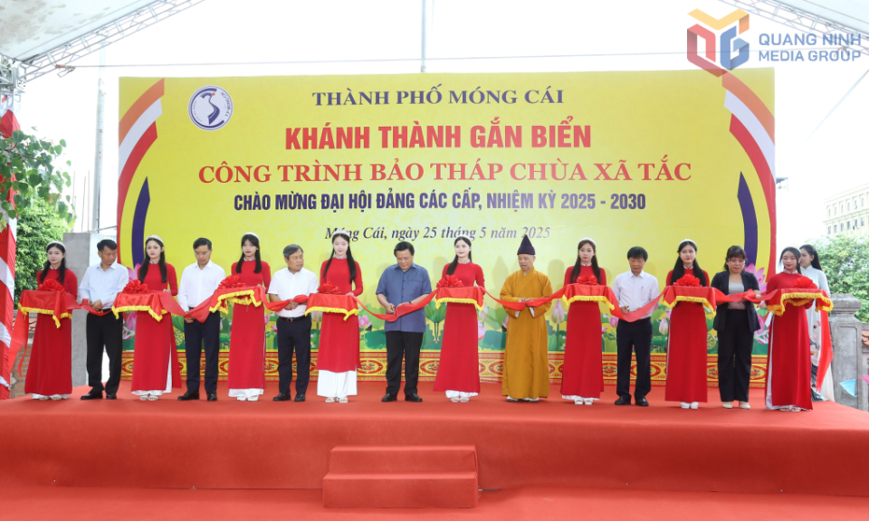 Khánh thành và gắn biển công trình Bảo tháp Chùa Xã Tắc (TP Móng Cái)