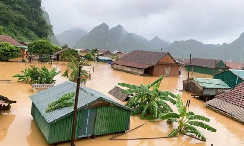 Bộ trưởng Giáo dục yêu cầu đảm bảo an toàn cho học sinh ở 19 địa phương có nguy cơ lũ quét 