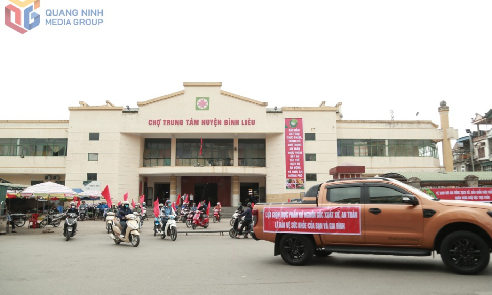 Đẩy mạnh truyền thông, giáo dục về an toàn thực phẩm