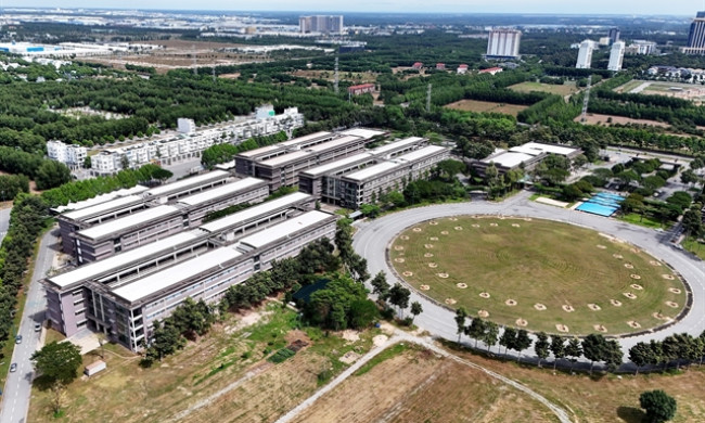 Việt Nam approves plan to develop high-tech human resources