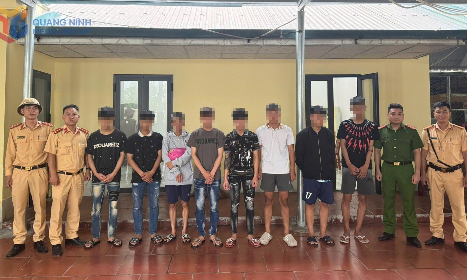 Triệu tập nhóm tuổi teen điều khiển xe máy không gắn biển số vi phạm TTATGT