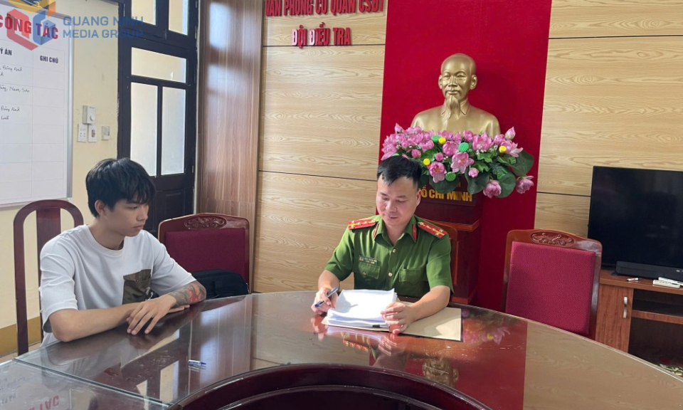 Cảnh giác tội phạm trộm cắp tài sản để trên xe ô tô