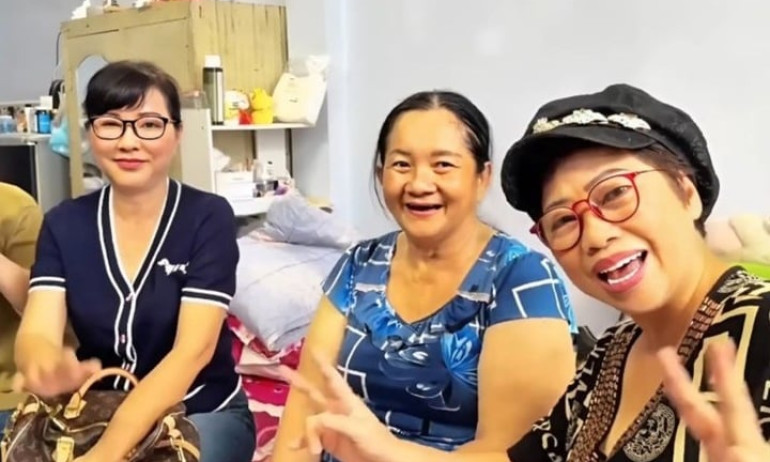 Nghệ sĩ cải lương xinh đẹp giờ mắc nhiều bệnh, phải làm xe ôm, tạp vụ kiếm sống