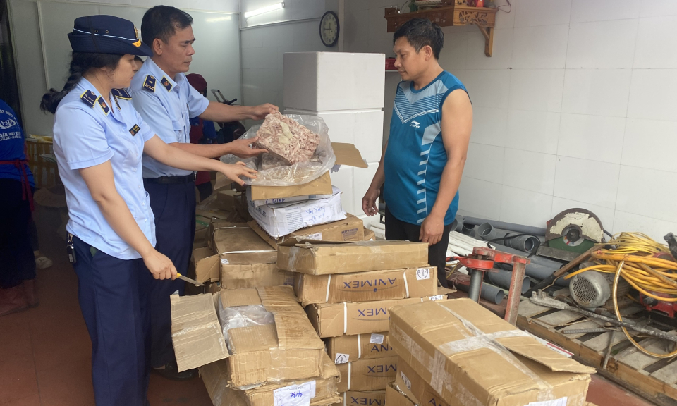 Quyết liệt ngăn chặn hàng lậu, hàng giả 