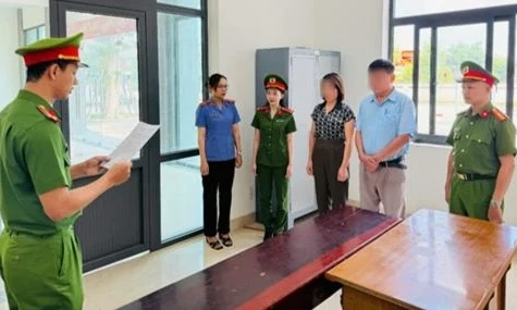 Khởi tố nguyên Chủ tịch và kế toán Ủy ban nhân dân xã Ia Rvê chiếm đoạt tiền bảo vệ rừng