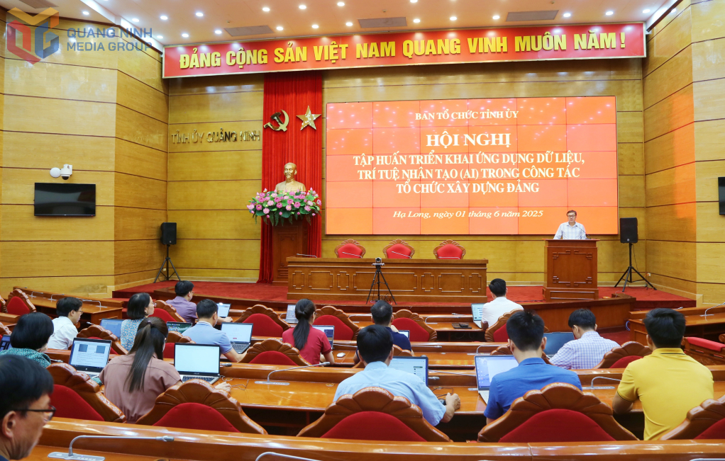 Quang cảnh lớp tập huấn.