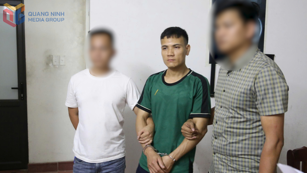 Bắt giữ Nguyễn Văn Báo đối tượng cướp chi nhánh ngân hàng BIDV trên địa bàn phường Yên Thanh, TP Uông Bí, Phòng CSHS (Công an tỉnh) bước đầu thu hồi được số tiền 368.400.000 đồng.