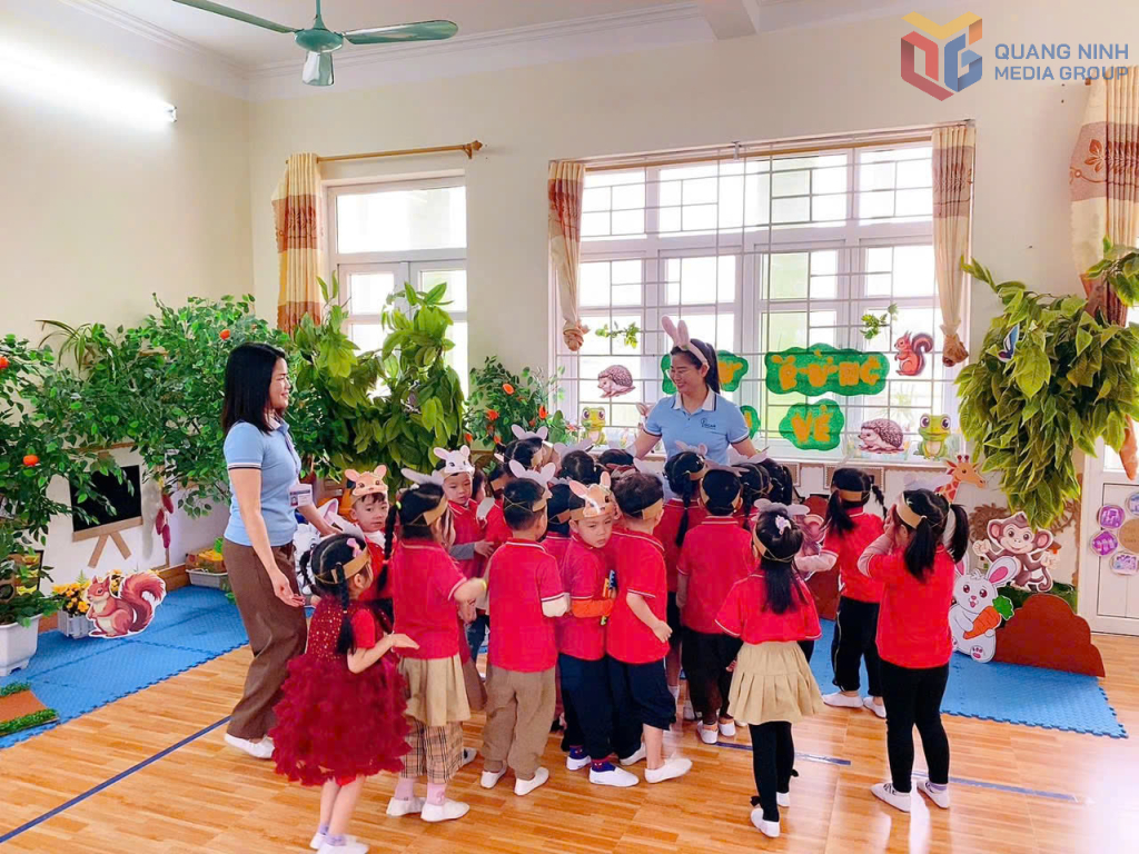Việc học và làm theo Bác trở thành phong trào sâu rộng trong toàn ngành giáo dục TP Móng Cái gắn với nhiệm vụ chuyên môn và phong trào thi đua “Dạy tốt – Học tốt”.