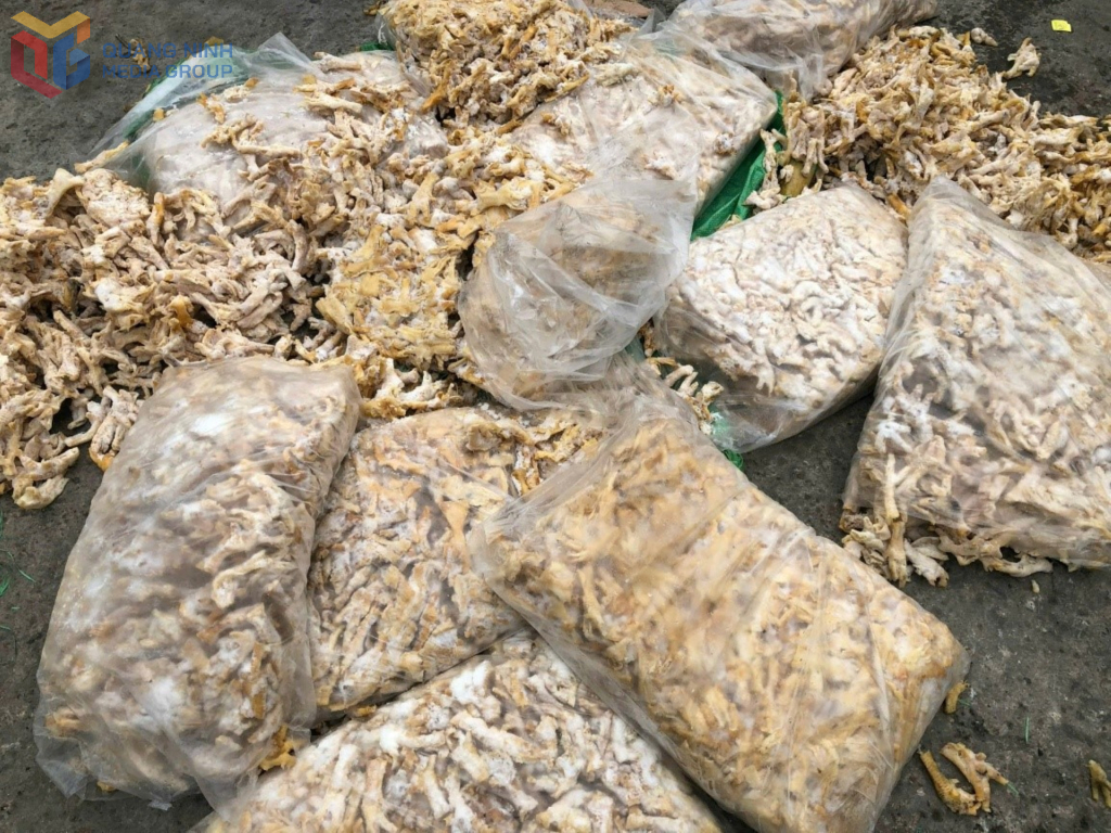 Tang vật vi phạm.