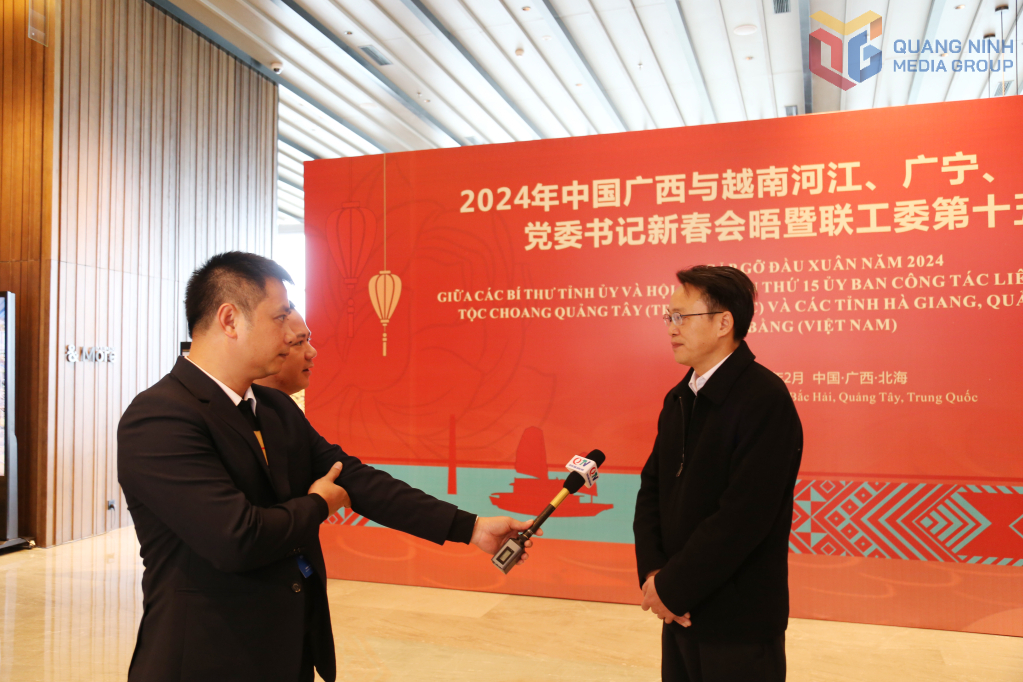 Phóng viên Thành Công tác nghiệp tại Chương trình gặp gỡ đầu Xuân năm 2024 diễn ra tại Bắc Hải, Khu tự trị Dân tộc Choang Quảng Tây (Trung Quốc).