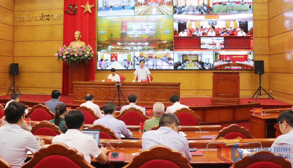 Quang cảnh hội nghị.
