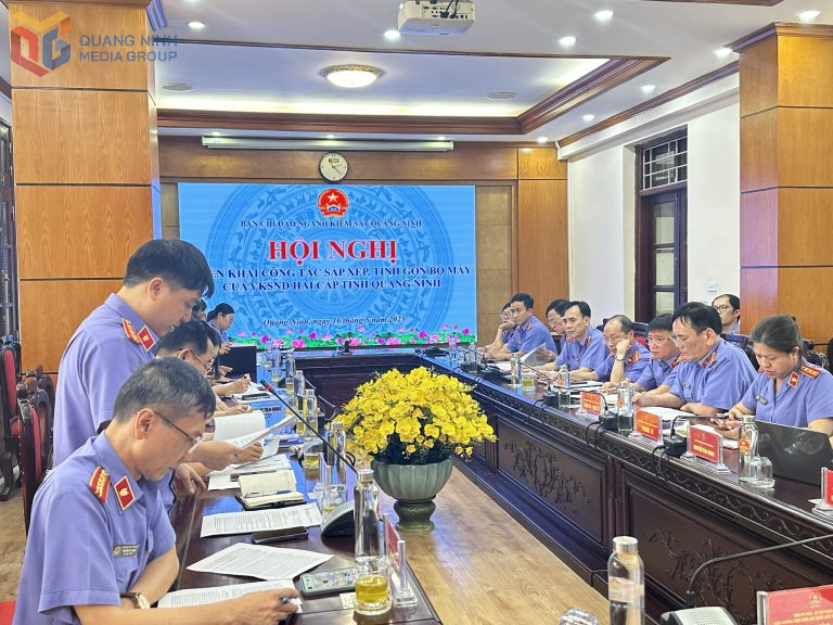 Viện KSND tỉnh tổ chức hội nghị triển khai công tác sắp xếp, tinh gọn bộ máy, tháng 5/2025. Ảnh: Đơn vị cung cấp