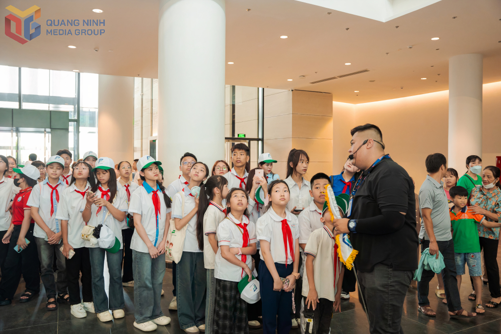 Trại hè ước mơ hồng được Tỉnh Đoàn tổ chức năm nay tại Thủ đô Hà Nội với chủ đề