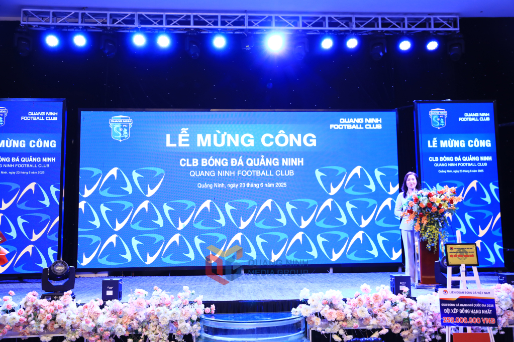 Đồng chí Nguyễn Thị Hạnh, Phó Chủ tịch UBND phát biểu chỉ đạo tại buổi lễ