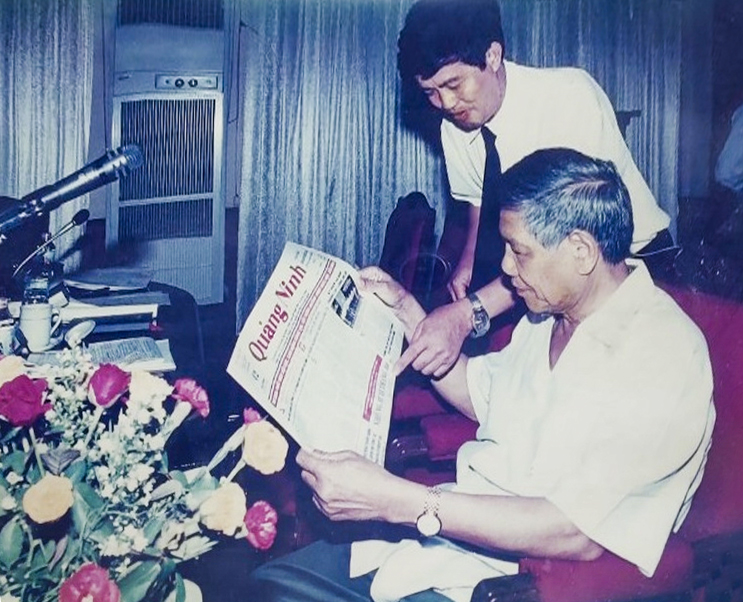 Ảnh với chú thích