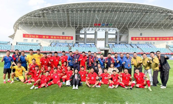 U16 Việt Nam nhận thưởng nóng