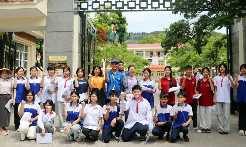 Thi vào lớp 10 THPT năm học 2025-2026: Một kỳ thi thành công, nhiều cảm xúc
