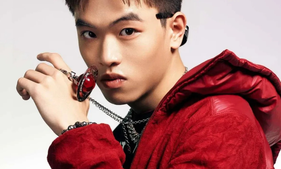 Nón vàng Rap Việt tung album đầu tay, trở lại đường đua âm nhạc