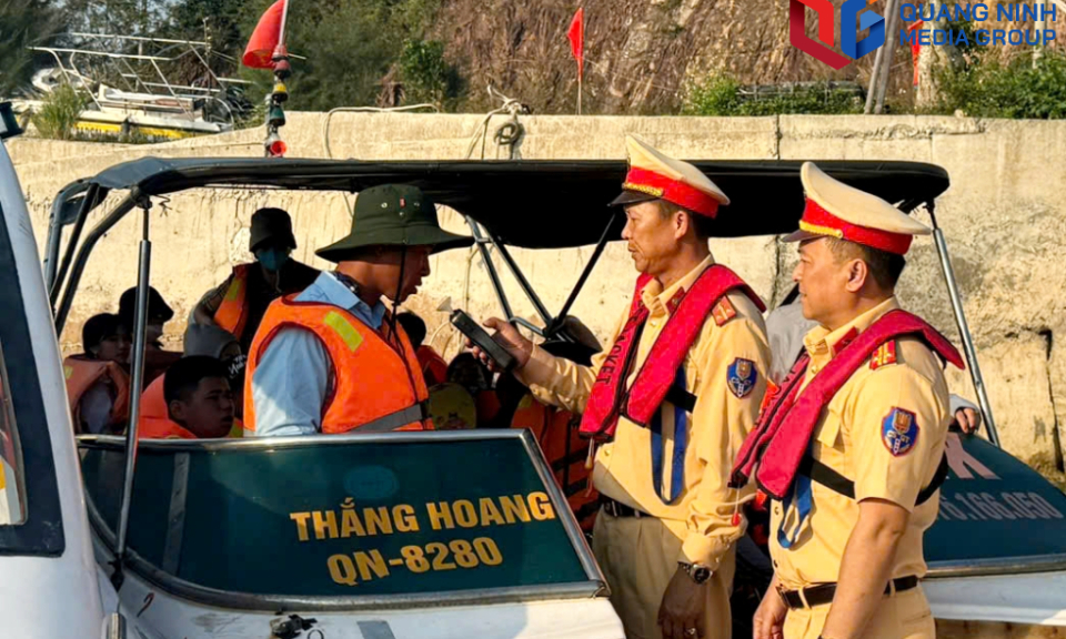 Quyết liệt phòng chống tội phạm và vi phạm pháp luật trên tuyến đường thủy