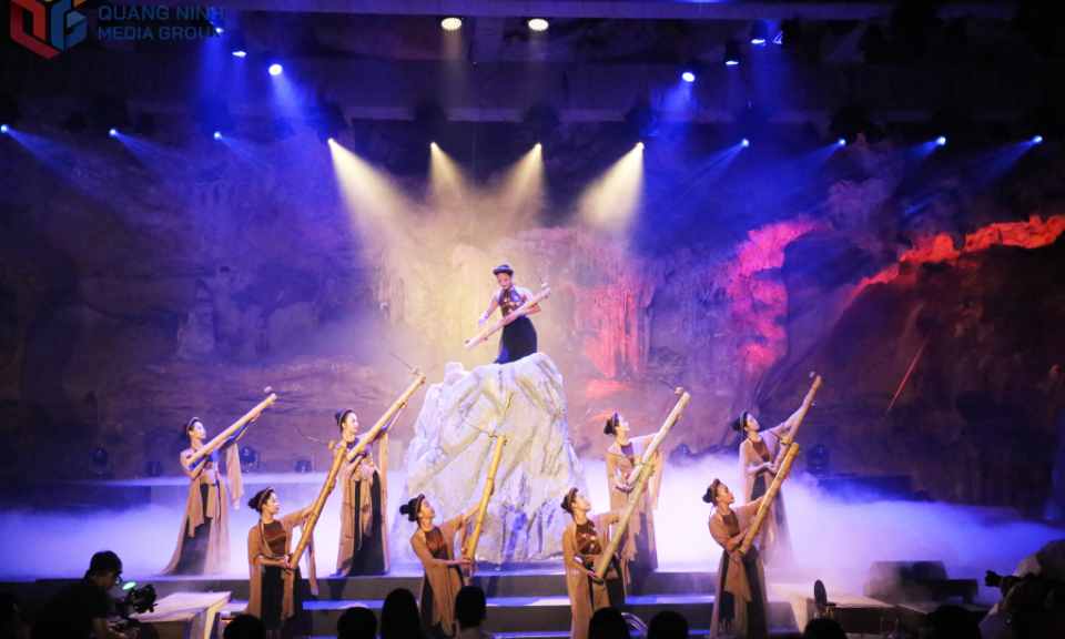 “The quest for the jade mark” - An immersive cave show debuts in Quang Ninh
