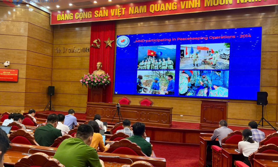 Hội nghị báo cáo viên toàn quốc tháng 6/2025