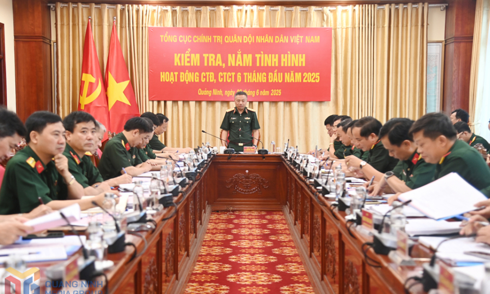 Đoàn công tác Tổng cục Chính trị kiểm tra tại Bộ CHQS tỉnh Quảng Ninh