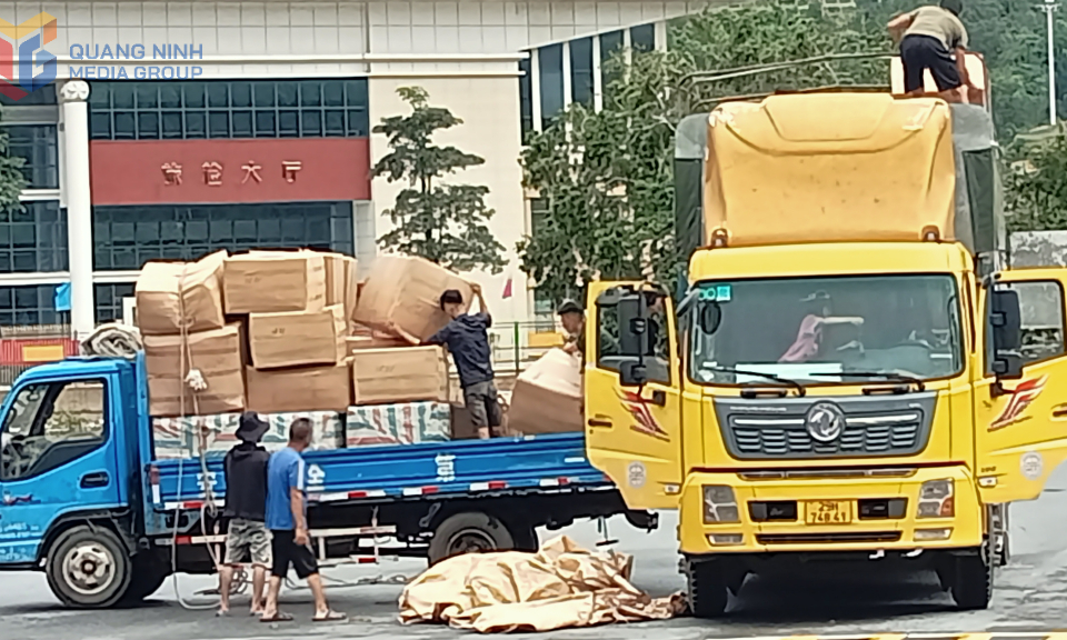 Hoạt động xuất nhập khẩu qua lối thông quan Bắc Phong Sinh (Việt Nam)– Lý Hỏa (Trung Quốc) tăng mạnh trong tháng 5