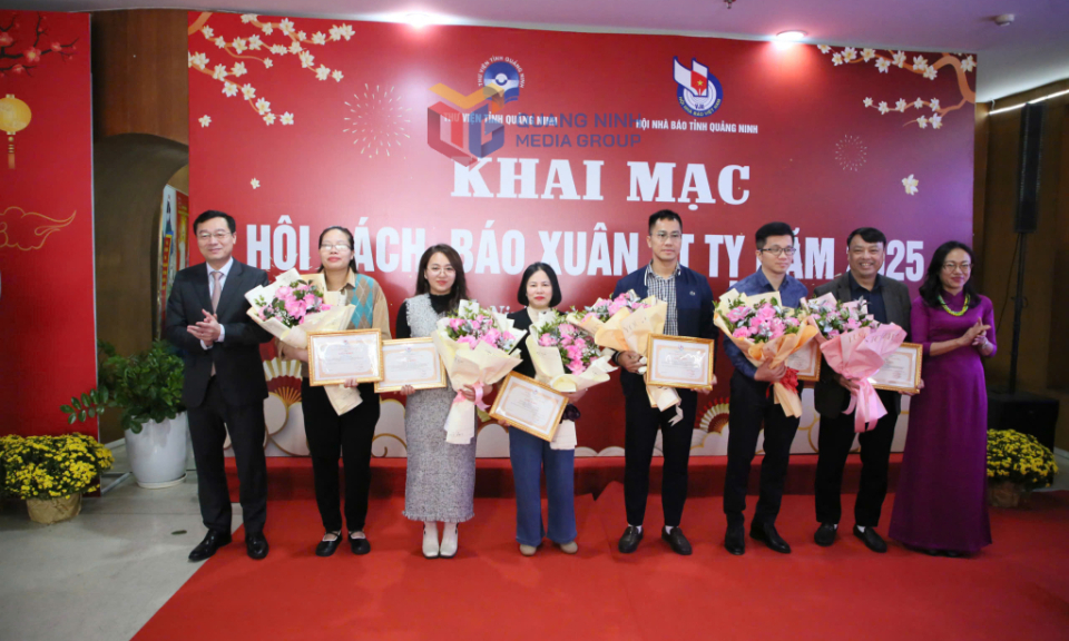 Hội Nhà báo tỉnh Quảng Ninh - Đoàn kết cùng đất nước tiến vào kỷ nguyên vươn mình