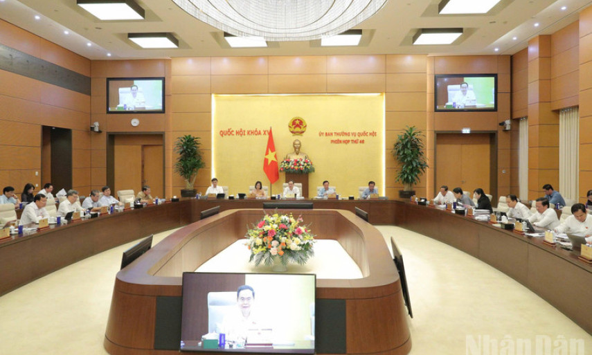 Cấm ép buộc người học tham gia học thêm dưới mọi hình thức