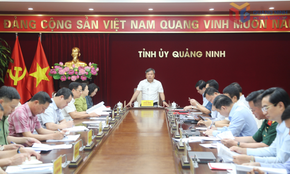 Giao ban Thường trực Tỉnh ủy