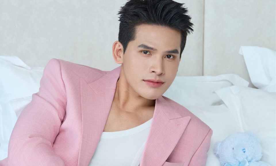 Ca sĩ Quốc Thiên bị tố vi phạm bản quyền bài hát 'Mối tình không tên'