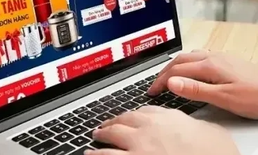 Sàn thương mại điện tử sẽ nộp thuế thay người bán hàng online từ 1/7