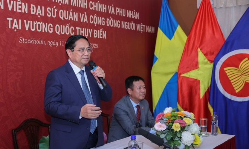 Thủ tướng Phạm Minh Chính và Phu nhân gặp gỡ bà con cộng đồng người Việt Nam tại Thụy Điển